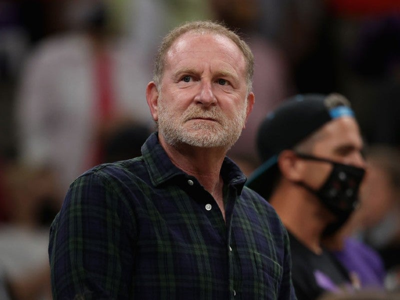 Sarver to sell US basketball’s Phoenix Suns, Mercury after suspension