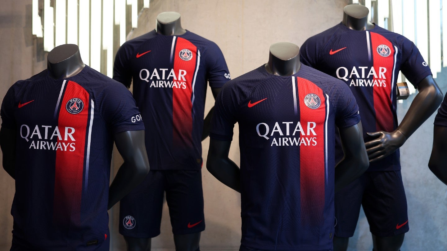 PARIS SAINT-GERMAIN CONTINUES LIDS PARTNERSHIP WITH NEW LAS VEGAS STORE -  MR Magazine