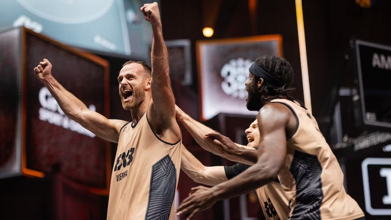 Who started 2022 as number one 3x3 player in your country? - FIBA 3x3