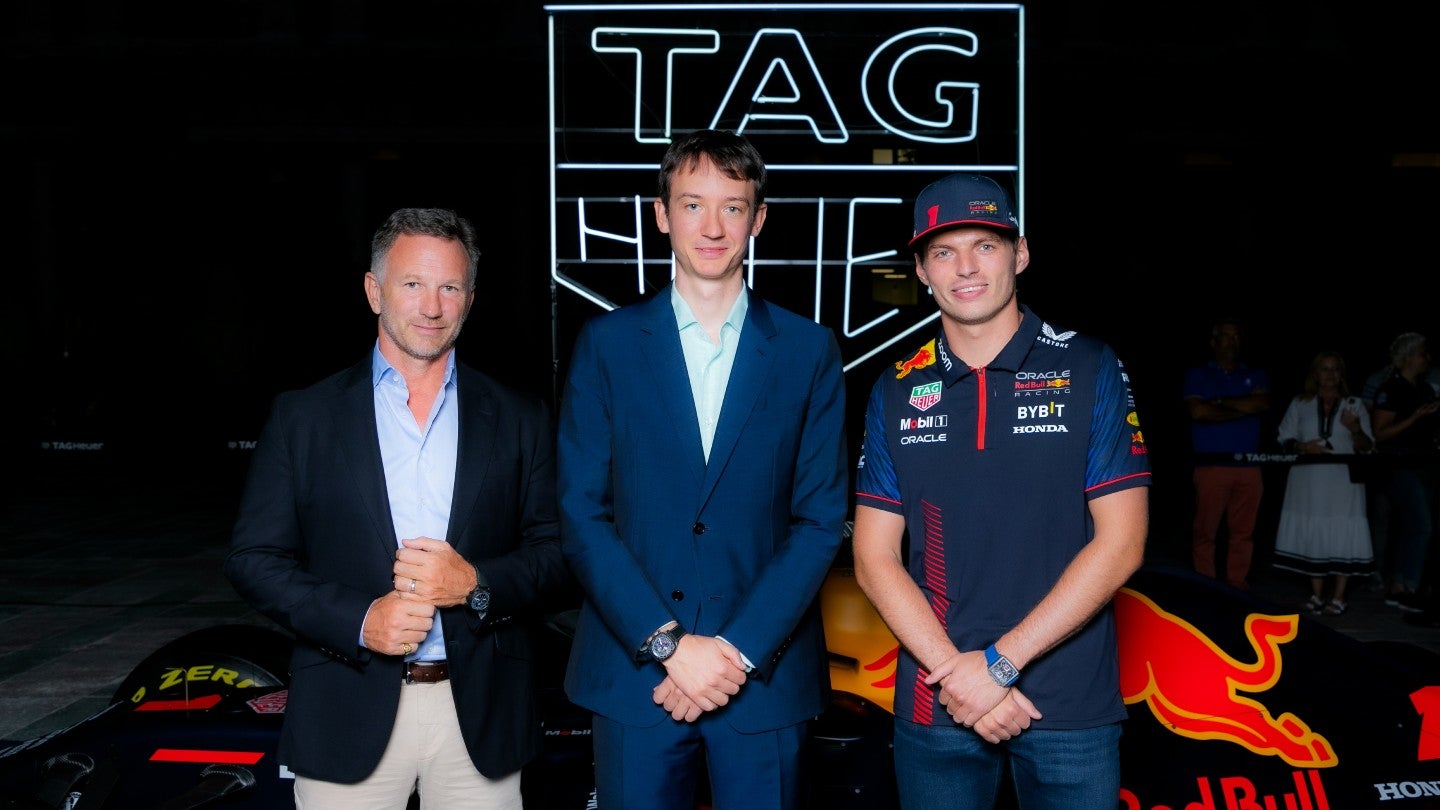 Red bull on sale f1 watch sponsors
